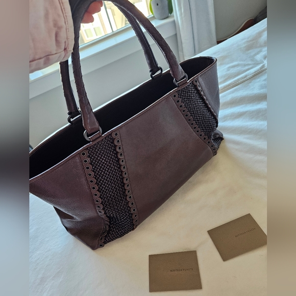 Sold - Bottega Veneta Tote - Picture 3 of 14